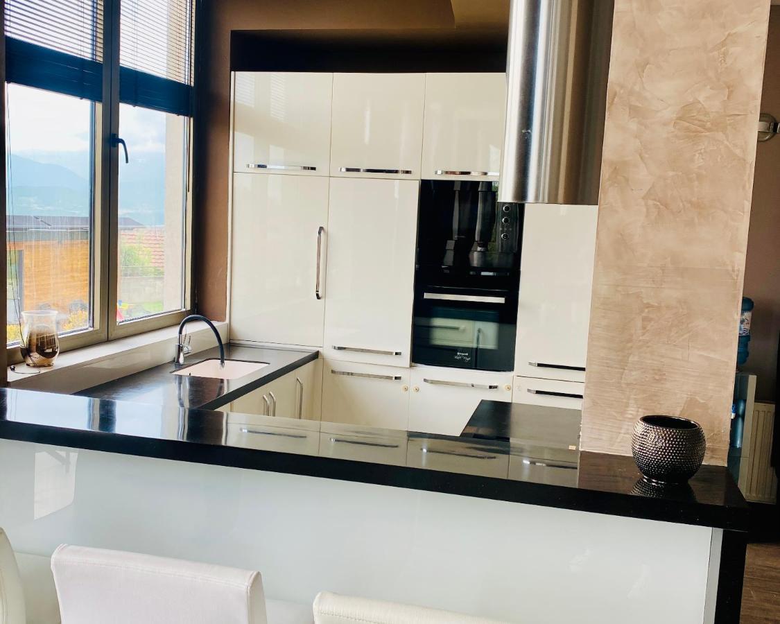 Villa Sunny Side Apartment Skopje Dolno Solnje Buitenkant foto